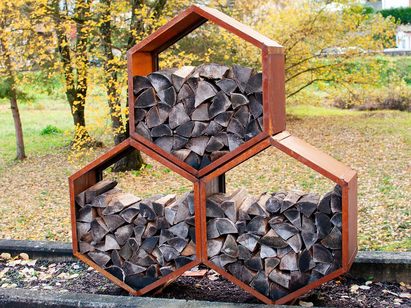 Kaminholzregal Corten Edelrost 6-Eck